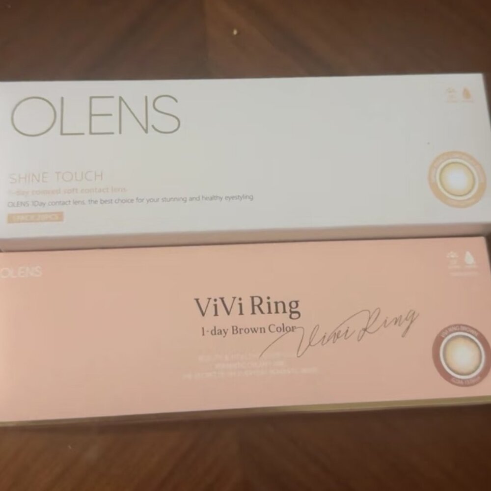 Olens Vivi Ring and Glowy Grey Daily